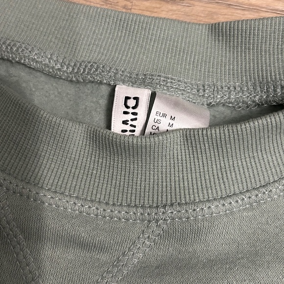 Teal H&M Sweater - Picture 5 of 5